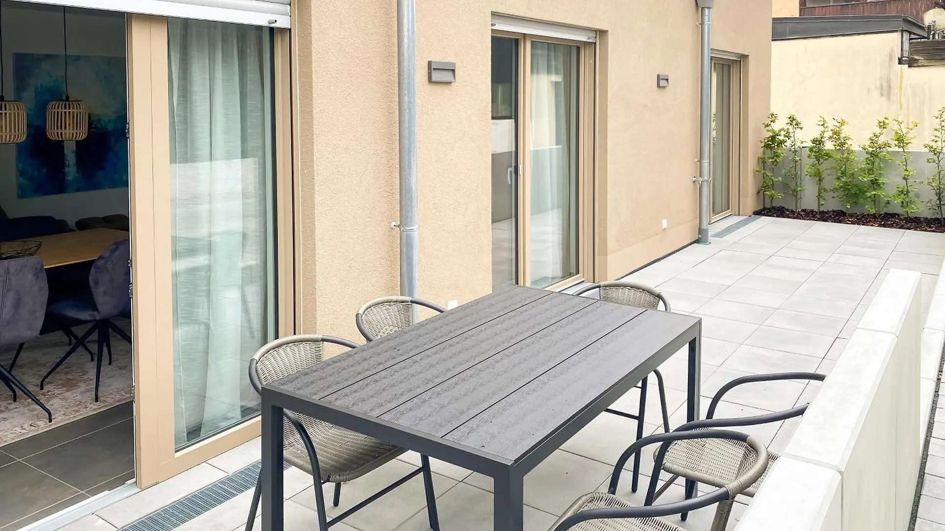 Apartamento 4-Zimmer Wohnung, Zentral Fraenkische Schweiz, Neubau, Parkplatz, 3 Sz, 2 Bz, Grosse Terrasse Ebermannstadt